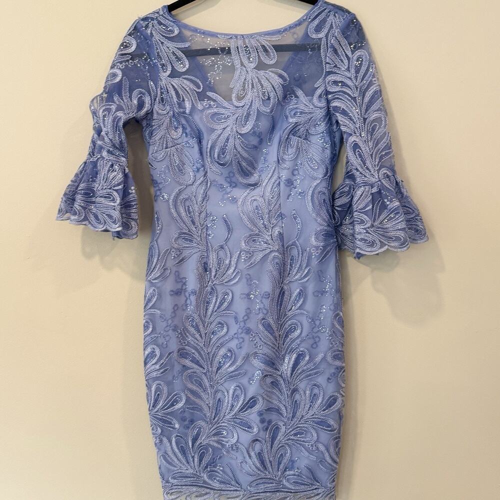 Adrianna Papell Women Light Blue Embroidered Sequin Knee Dress Size 0 1898 - Picture 2 of 10